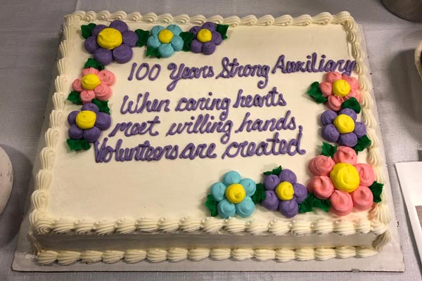 UHNBC Auxiliary 100 birthday cake.