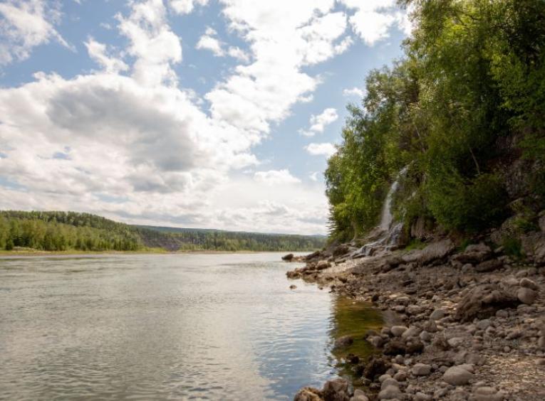 The Peace River valley