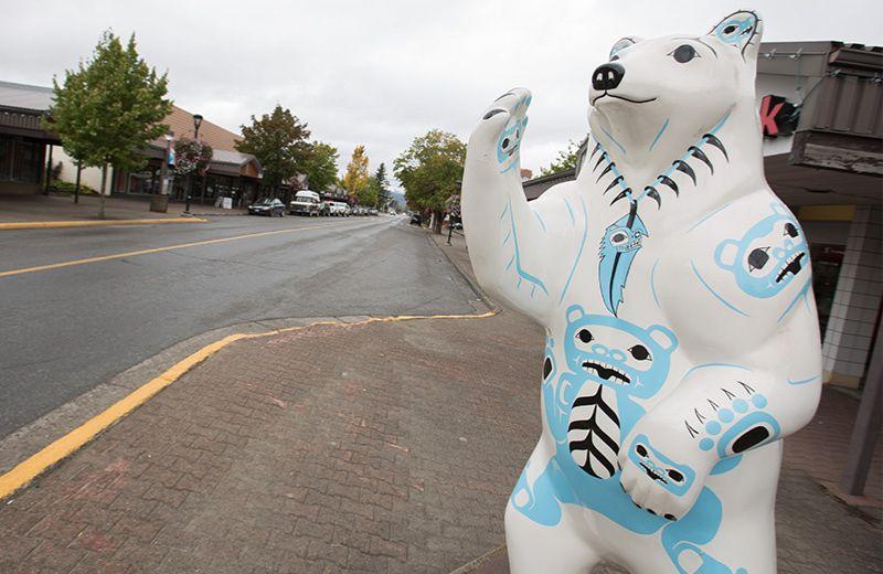 A white bear statue located downtown Terrace