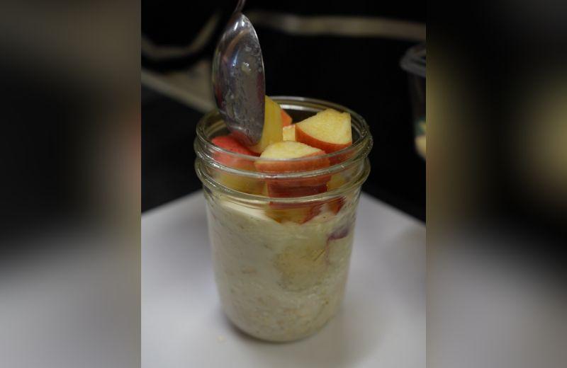 Overnight oats in a jar