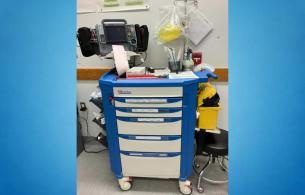 emergency crash cart